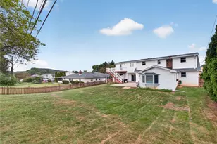 3046 Ridon Ct, Bethlehem Township, PA 18020 - Photo 5