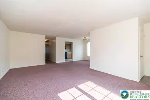 1947 Willings Ln, Hellertown Boro, PA 18055 - Photo 9