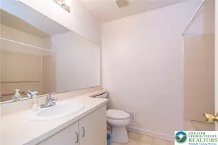 1947 Willings Ln, Hellertown Boro, PA 18055 - Photo 17