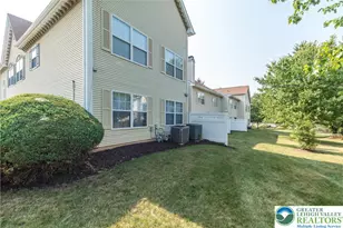1947 Willings Ln, Hellertown Boro, PA 18055 - Photo 5