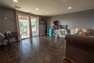 328 S Oak St, Bethlehem City, PA 18017 - Photo 29