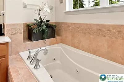 2445 Napa Drive, Easton, PA 18040 - Photo 21