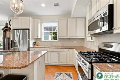 2445 Napa Drive, Easton, PA 18040 - Photo 5