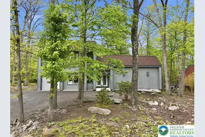 3120 Greenbriar Drive, Stroud Twp, PA 18301 - Photo 5