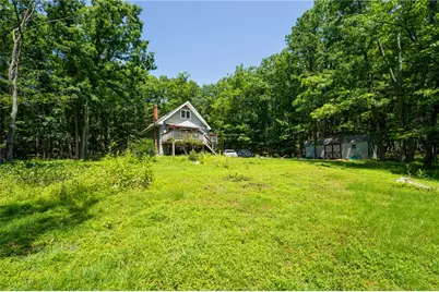 3196 Woodcrest Avenue, Chestnuthill Twp, PA 18330 - Photo 5