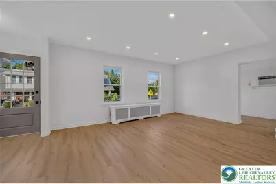 430 N 2nd Street, Emmaus Boro, PA 18049 - Photo 11