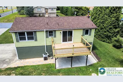 8612 Beatrice Lane, East Allen Township, PA 18014 - Photo 5