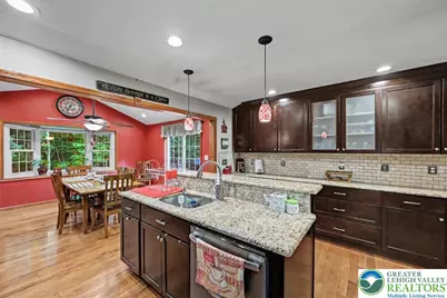 386 Upper Ridge Drive, Chestnuthill Twp, PA 18330 - Photo 5