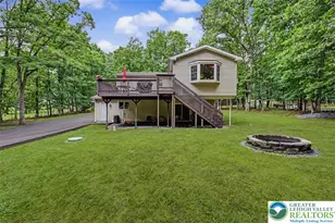 386 Upper Rdg Dr, Chestnuthill Twp, PA 18330 - Photo 49