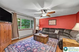 386 Upper Rdg Dr, Chestnuthill Twp, PA 18330 - Photo 13