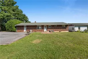 4210 Locust Dr, North Whitehall Township, PA 18078 - Photo 21