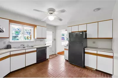 4210 Locust Drive, North Whitehall Township, PA 18078 - Photo 7