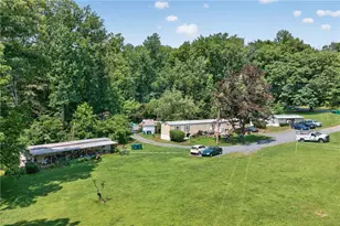 261 Schipps Ln, Upper Mt Bethel Twp, PA 18343 - Photo 19