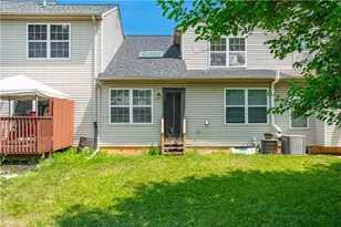 1040 Timberidge Ln, Lower Macungie Township, PA 18106 - Photo 39