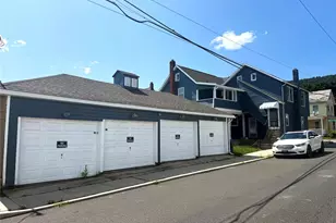 500 Pen Argyl St, Pen Argyl Boro, PA 18072 - Photo 3