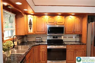 4468 Thebes Turn, Whitehall Township, PA 18052 - Photo 7