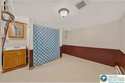 325 E Fell Street, Summit Hill, PA 18250 - Photo 21