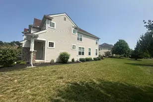 866 Iron Ln, Easton, PA 18040 - Photo 3