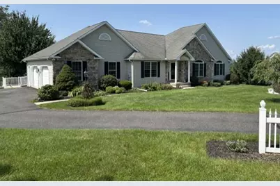 9404 Kaspar Court, Weisenberg Township, PA 18066 - Photo 3