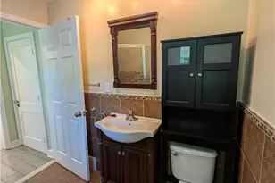 1509 Bushkill St, Wilson, PA 18042 - Photo 11