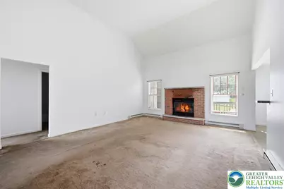 86 E Northpark Drive, Middle Smithfield, PA 18302 - Photo 13