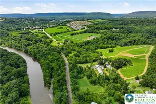 429 Riverview Dr, Lehigh Township, PA 18088 - Photo 13