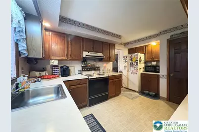 3843 Eagle Road, Washington Township, PA 18080 - Photo 17