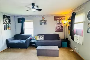 8982 Breinig Run Cir, Upper Macungie Township, PA 18031 - Photo 5