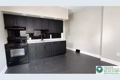 622 Locust, Bethlehem City, PA 18018 - Photo 7