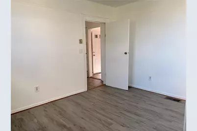 619 2nd Street #1st floor, Whitehall Township, PA 18052 - Photo 7