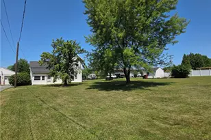 5166 Springmill Rd, Whitehall Township, PA 18052 - Photo 5