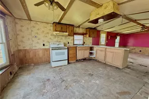 321 E 21st St, Northampton Boro, PA 18067 - Photo 7