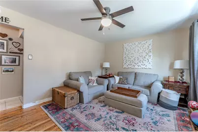 557 Ellen Street, Hellertown Boro, PA 18055 - Photo 3