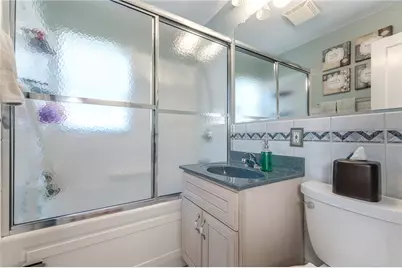 557 Ellen Street, Hellertown Boro, PA 18055 - Photo 17