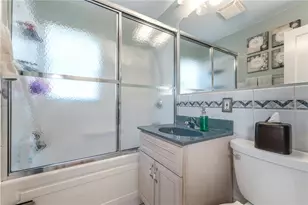 557 Ellen St, Hellertown Boro, PA 18055 - Photo 17