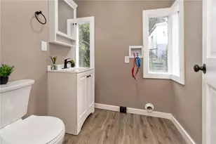 352 S 1st St, Bangor Boro, PA 18013 - Photo 29