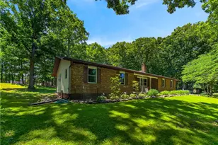 400 Ridge Cir, Barrett Twp, PA 18326 - Photo 5