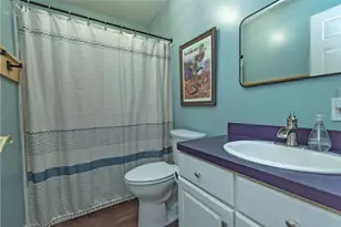 70 Carolee Ln, Upper Mt Bethel Twp, PA 18013 - Photo 17