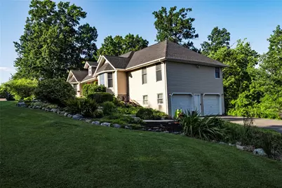 70 Carolee Lane, Upper Mt Bethel Twp, PA 18013 - Photo 3