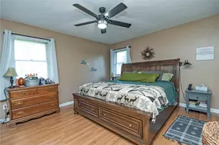 70 Carolee Ln, Upper Mt Bethel Twp, PA 18013 - Photo 13