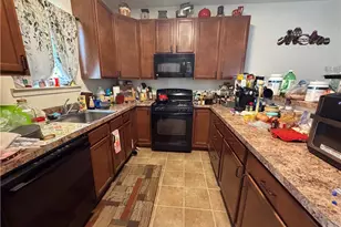 1052 Alliance Dr, Butler Twp, PA 18202 - Photo 39