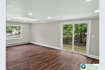 229 Pocono Boulevard, Bushkill, PA 18324 - Photo 7