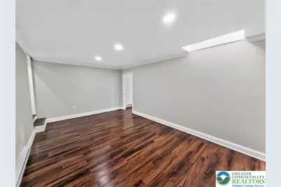 229 Pocono Boulevard, Bushkill, PA 18324 - Photo 11