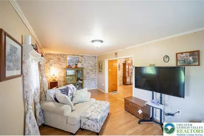 2020 S Lehigh Avenue, Whitehall Township, PA 18052 - Photo 19
