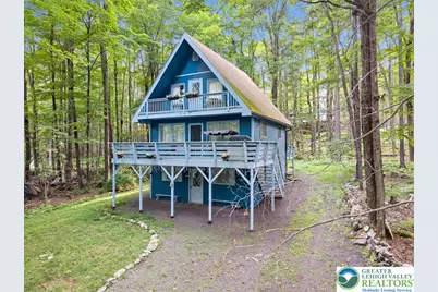 107 W Creek View Drive, Clifton Twp, PA 18424 - Photo 1