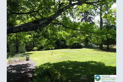 1688 Pleasant View Road, Lower Saucon Township, PA 18015 - Photo 17