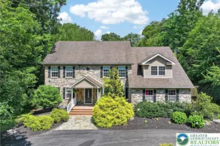 121 Chatham Hill Rd, Stroudsburg, PA 18360 - Photo 1