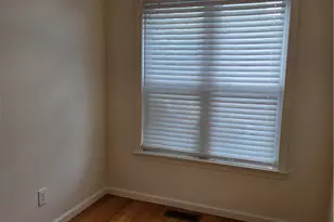 325 Oxford Pl, Macungie Boro, PA 18062 - Photo 3