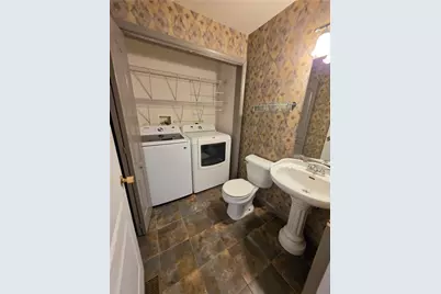325 Oxford Place #325, Macungie Boro, PA 18062 - Photo 7
