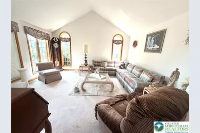 555 Eagle Drive, Middle Smithfield, PA 18302 - Photo 11